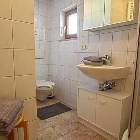 Апартаменты Gaestehaus Weinrebe *