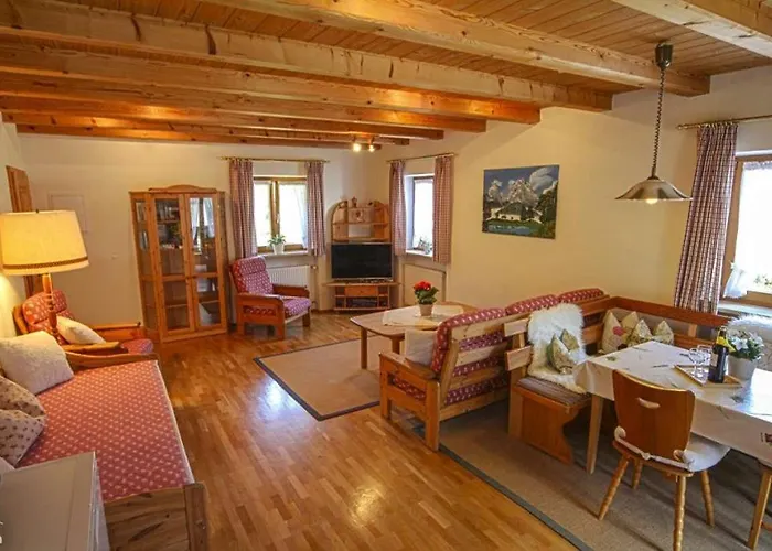 Gaestehaus Weinrebe *